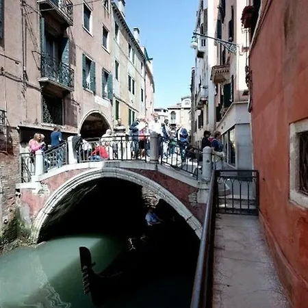 Ca Da Ponte Lägenhet *